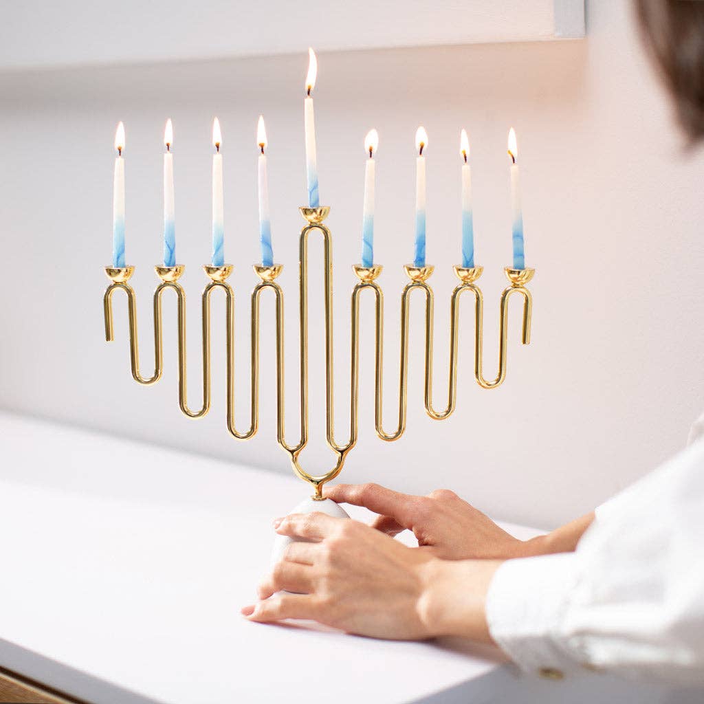 ANNA New York - Wholesale Menorah - Coluna Menorah, Marble & Gold1