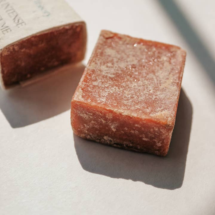 Aroma Theory - Wholesale Solid Perfume - Moroccan Amber Intense Resin Solid Perfume 2