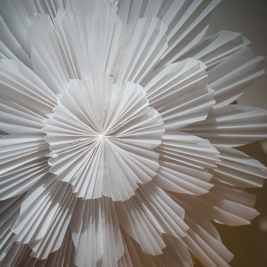 Bollywood Christmas - Wholesale Wall Accent - Cumulus White Paper Large Wall Hanging Decoration - 100cm7