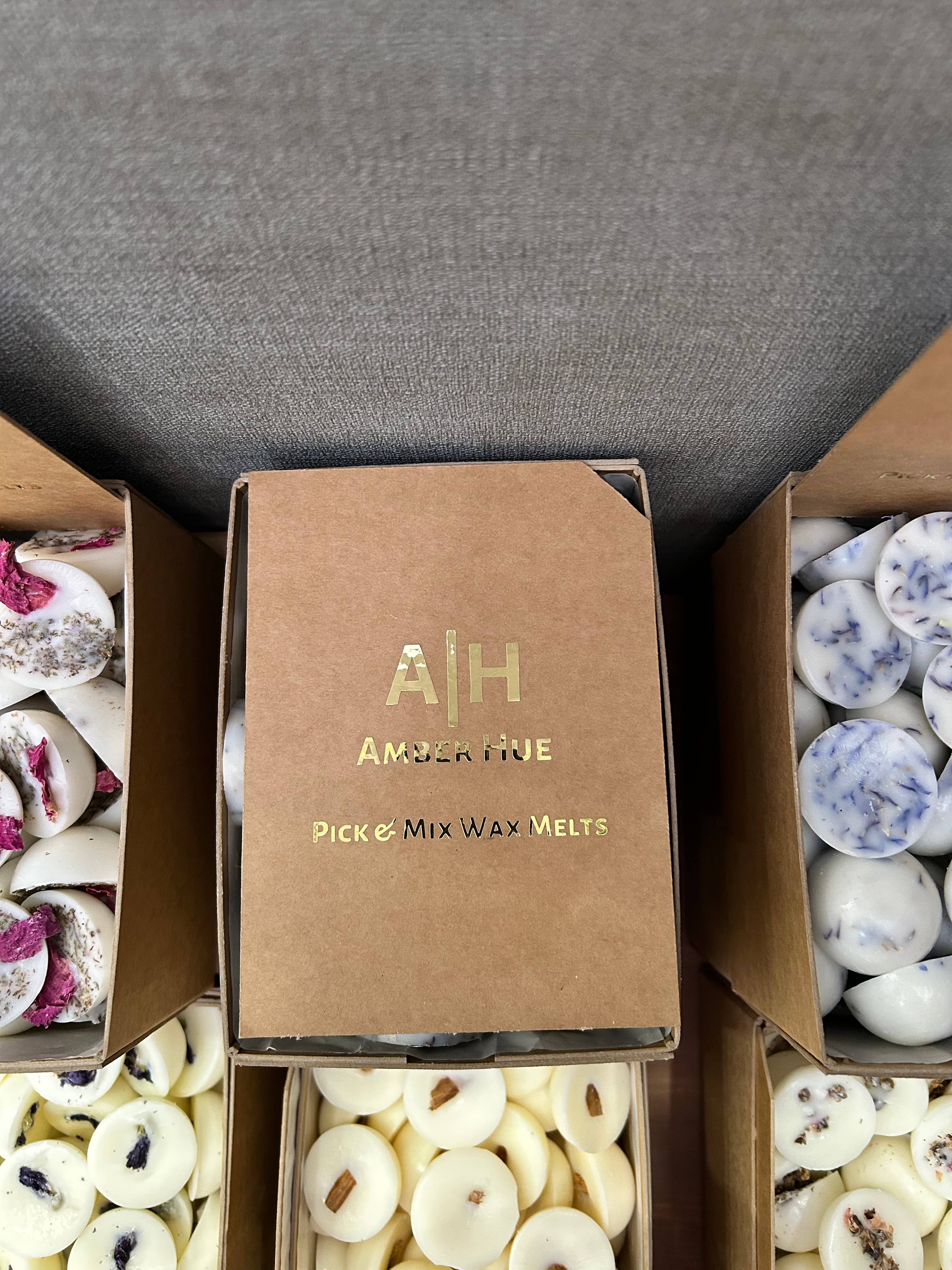 Amber Hue Candles – wholesale Wax melt – Pick your own botanical wax melts 20