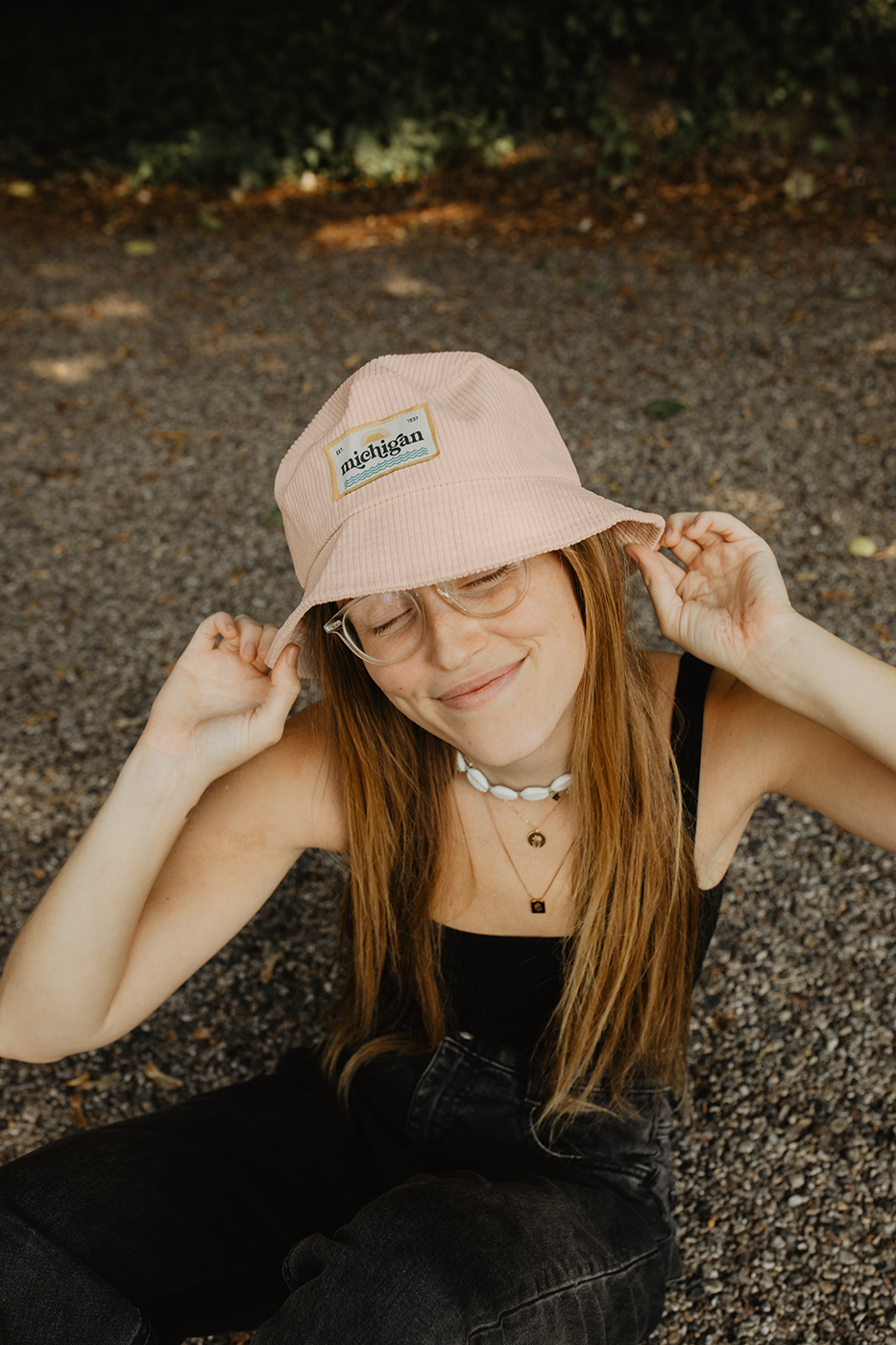 Stuck on Michigan - Vente Bob – femme - Chapeau seau en velours côtelé Patch Michigan – Édition texture vintage2