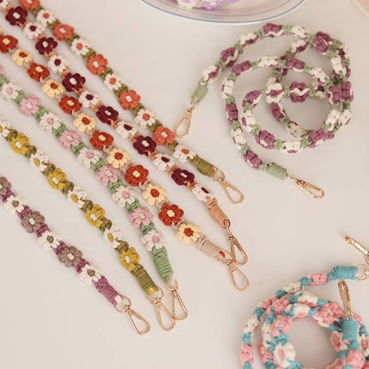 Weavey Studio – Engroshandel Nøglesnor – Kvinder – Weavey Studio macrame blomster-mønster rem til kamera og telefon2