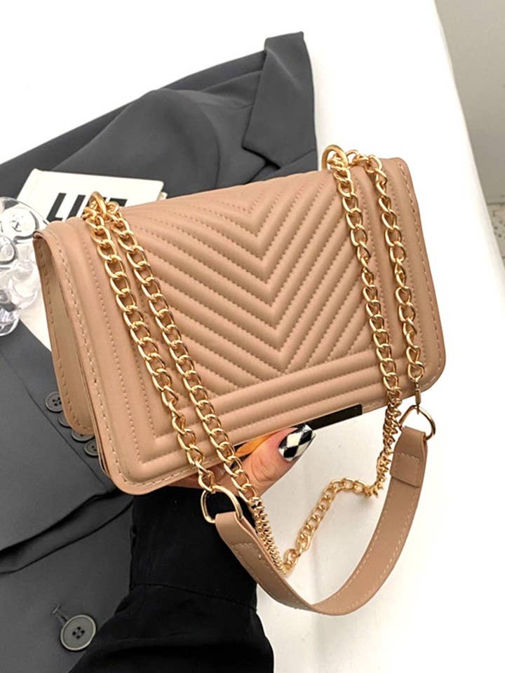 Chevron Grid schoudertas van veganistisch leer met schouderklep voor wholesale door Vanilla Monkey