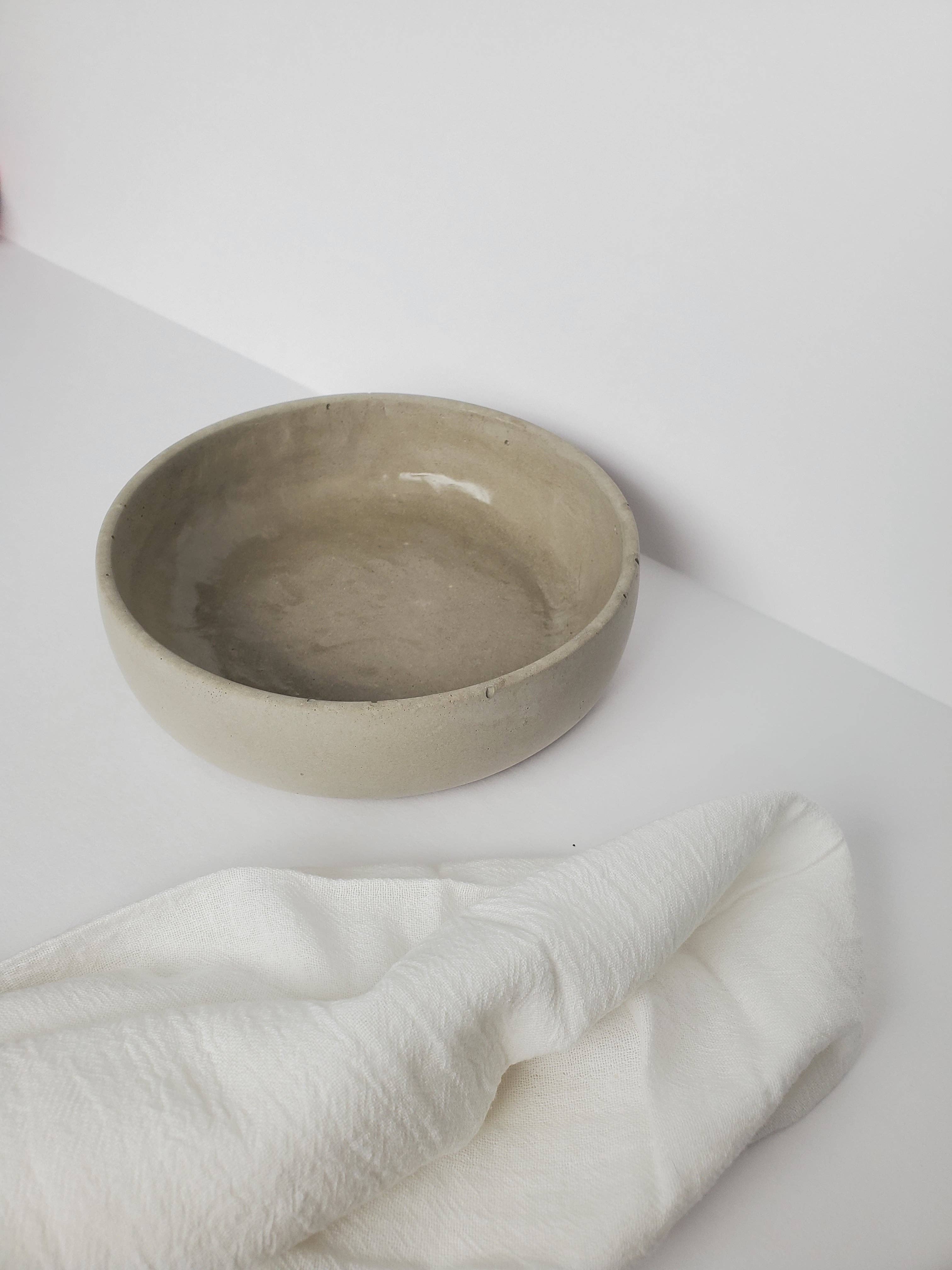 SLOcure - Wholesale Decorative Plate/Dish/Bowl - Concrete Bowl2