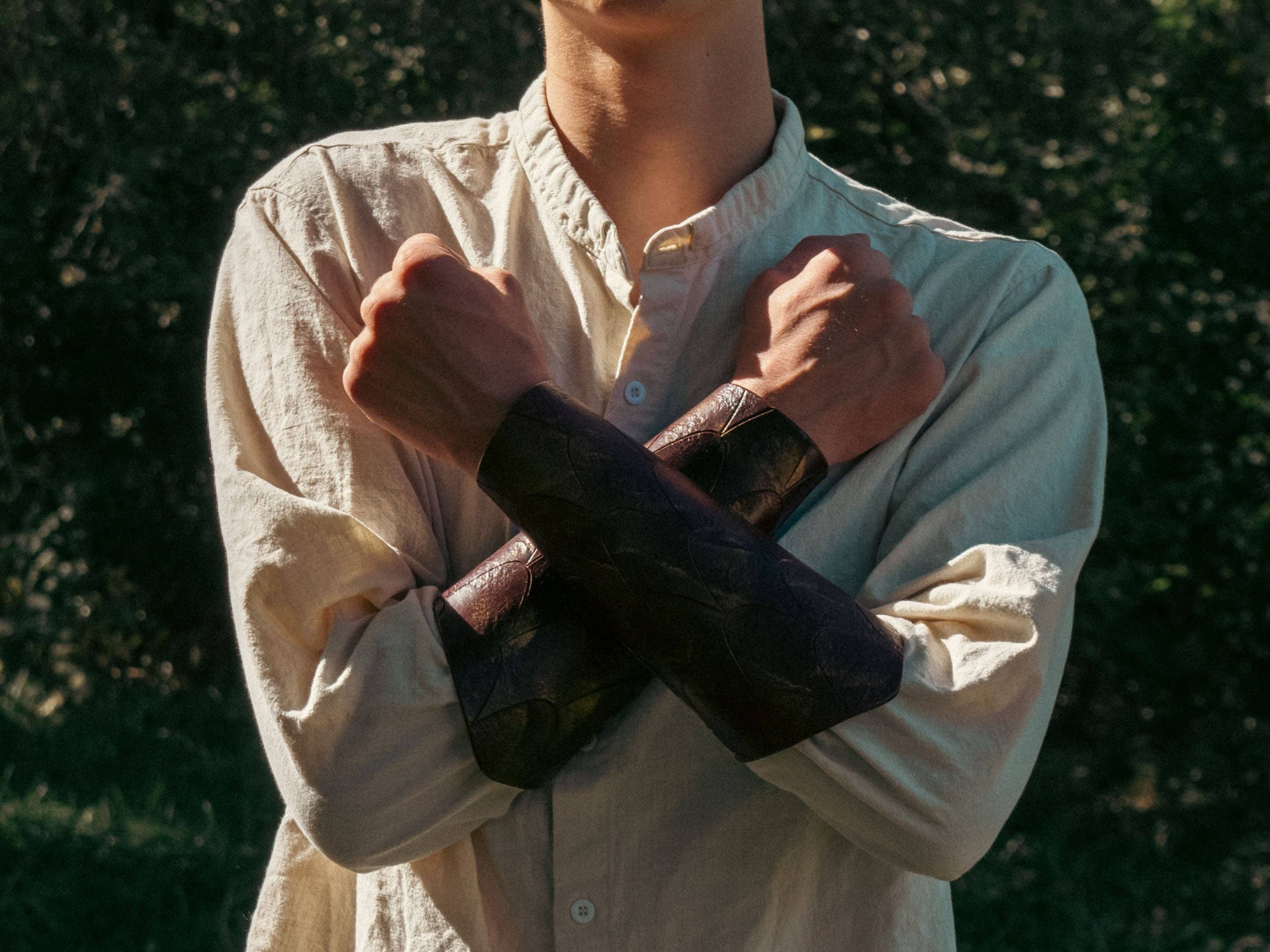 We Geek Together - Wholesale Costume - Unisex - Dragonscale Bracers1