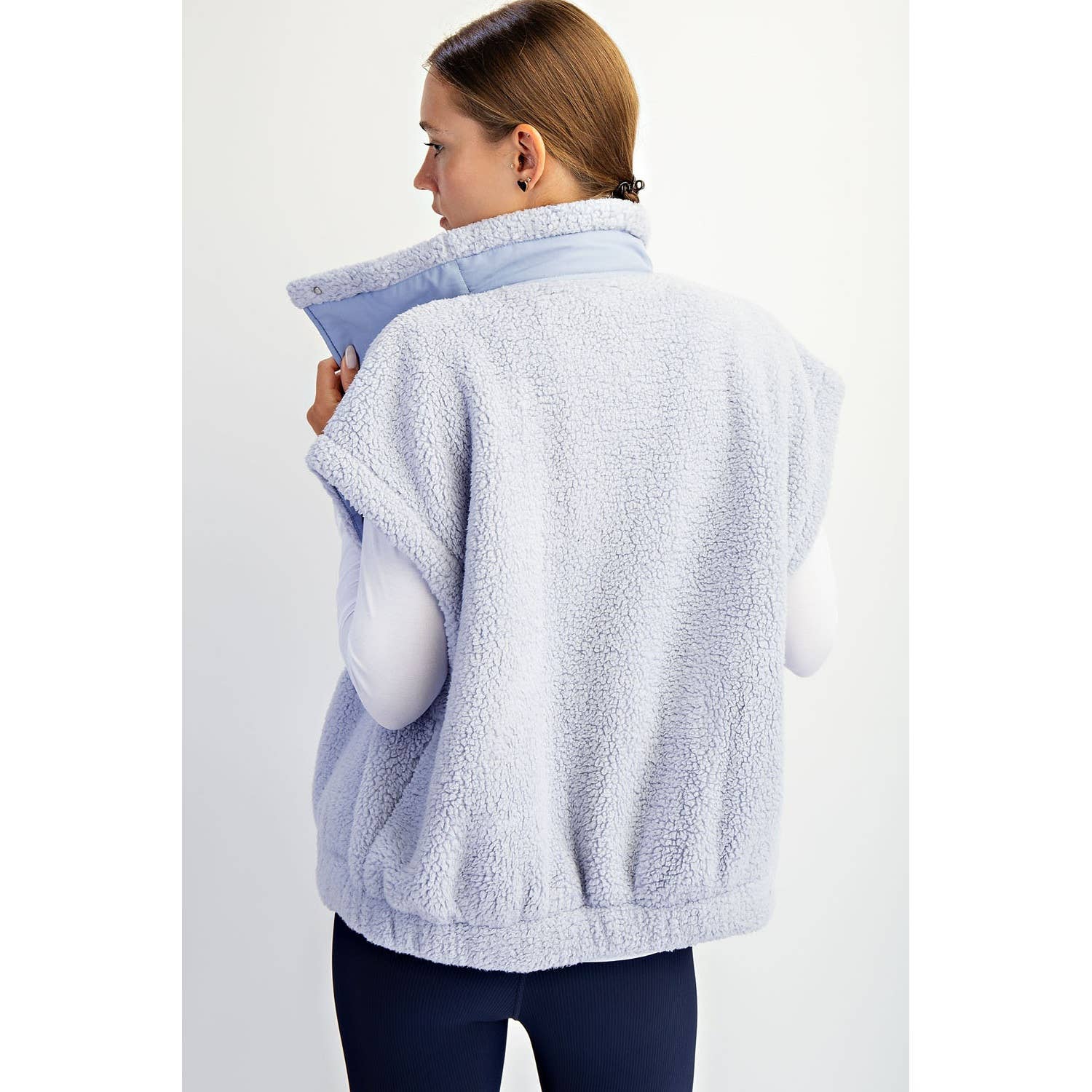 Rae Mode - Wholesale Athletic Jacket - Women's - OVERSIZED MICRO SHERPA VEST25