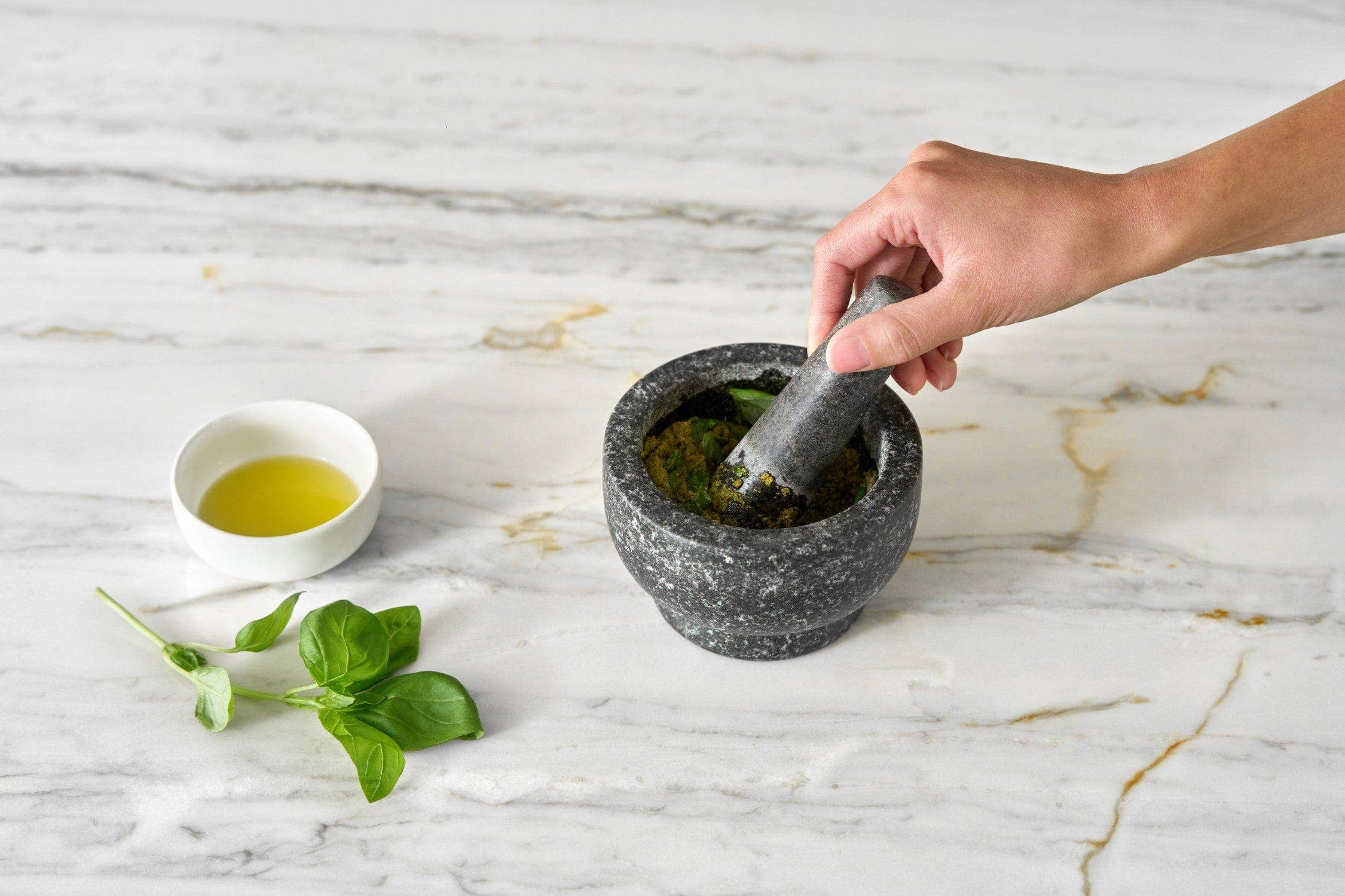 DKHB [Zyliss, Cole & Mason, Swissmar, AdHoc, Ken Hom] - Wholesale Mortar & Pestle - Cole & Mason Silver Granite Mortar & Pestle 5" - 4lb2