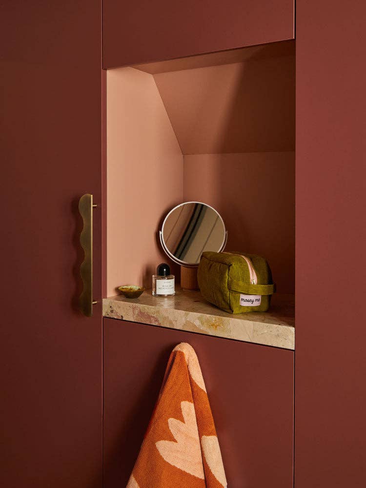 Mosey Me - Wholesale Hand Towel - Tulip Hand Towel2