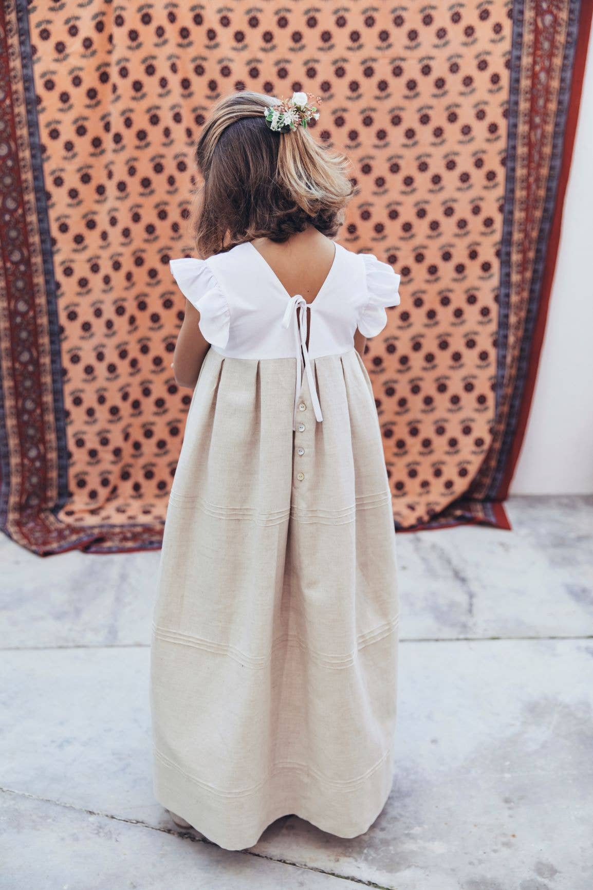 Nós e Tranças - Wholesale Jurk - Kinderen - Wit-beige lange jurk met ribstructuur2