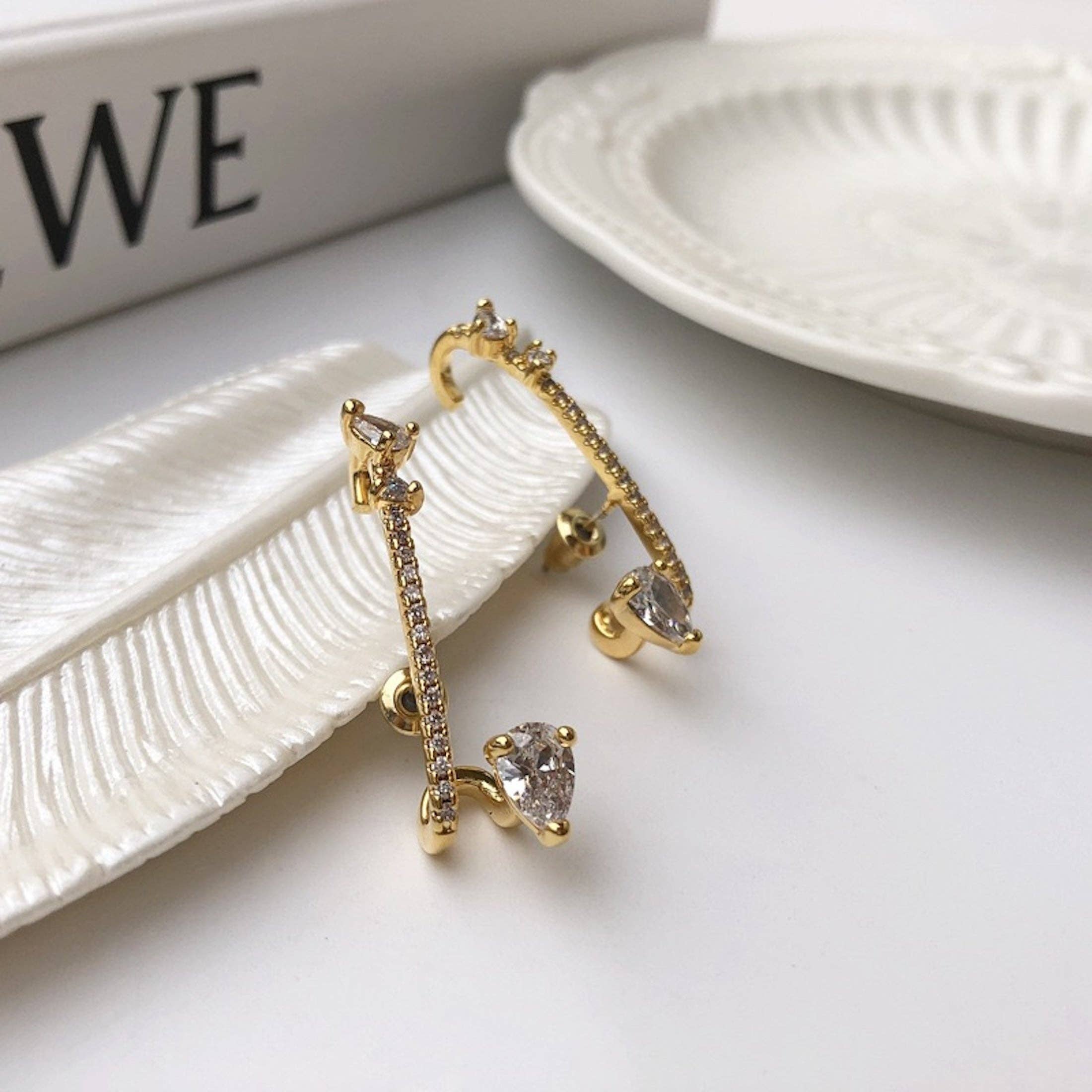 LanLivia - Wholesale Cuff/Wrap Earrings - Modern Vintage Unique Sparkling line Ear Cuff-one piece7