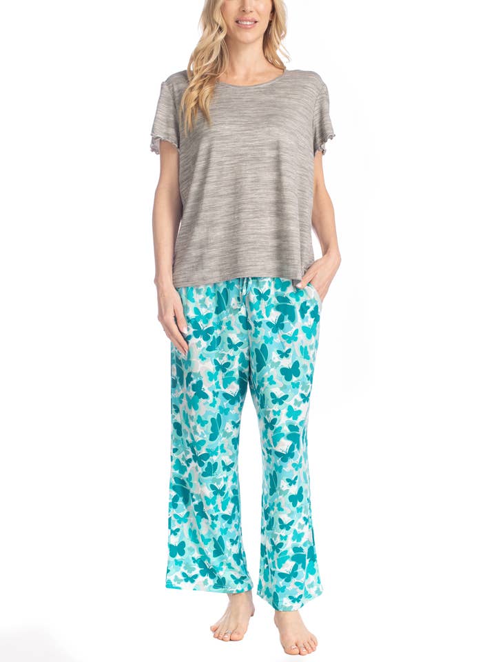 Artistic Garden S/S Capri Set for wholesale by Mukluks