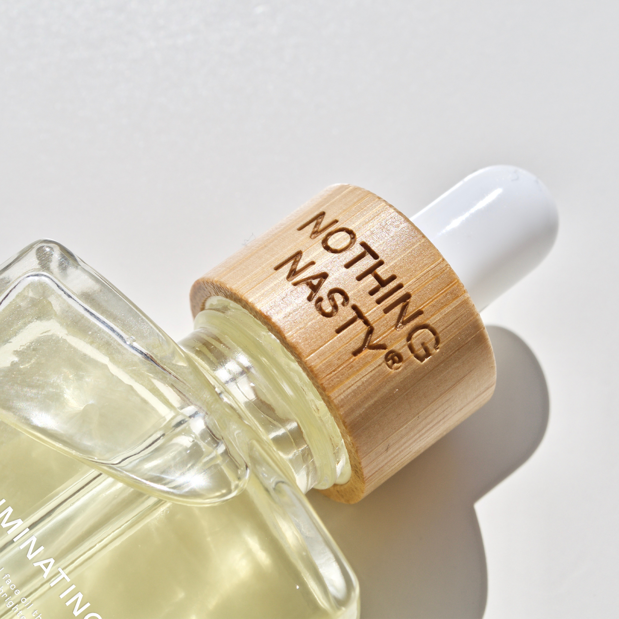NOTHING NASTY – wholesale Facial oil – ILLUMINATING DAY OIL4