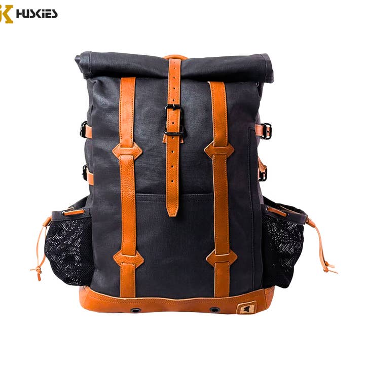 Yorkshire – Waxed Canvas Leather Backpack for wholesale by Atelier Huskies