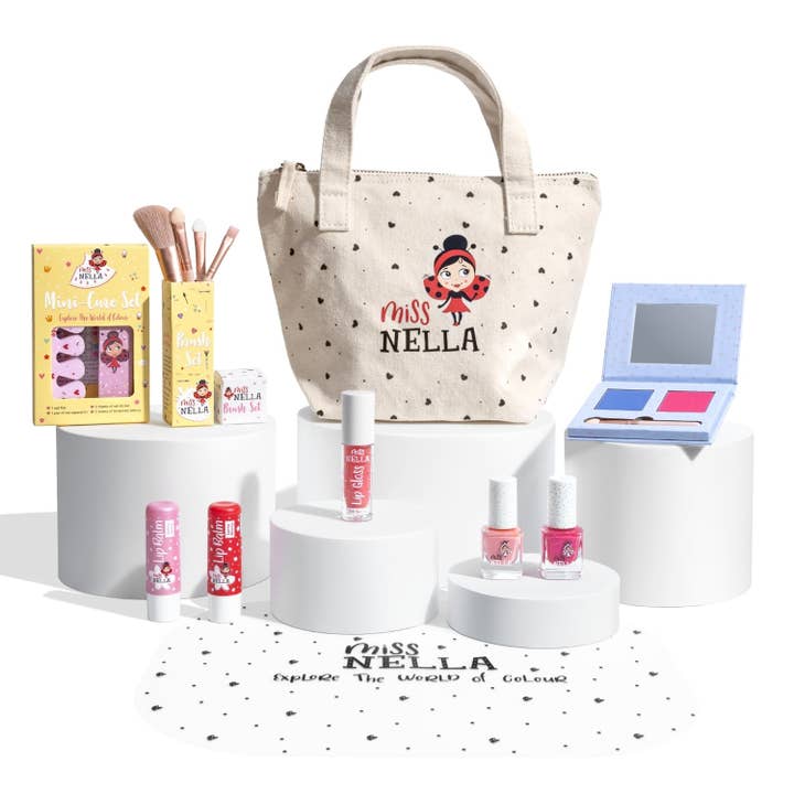 It's My Party Gift Set With Candy Fantasy for wholesale by Miss Nella US