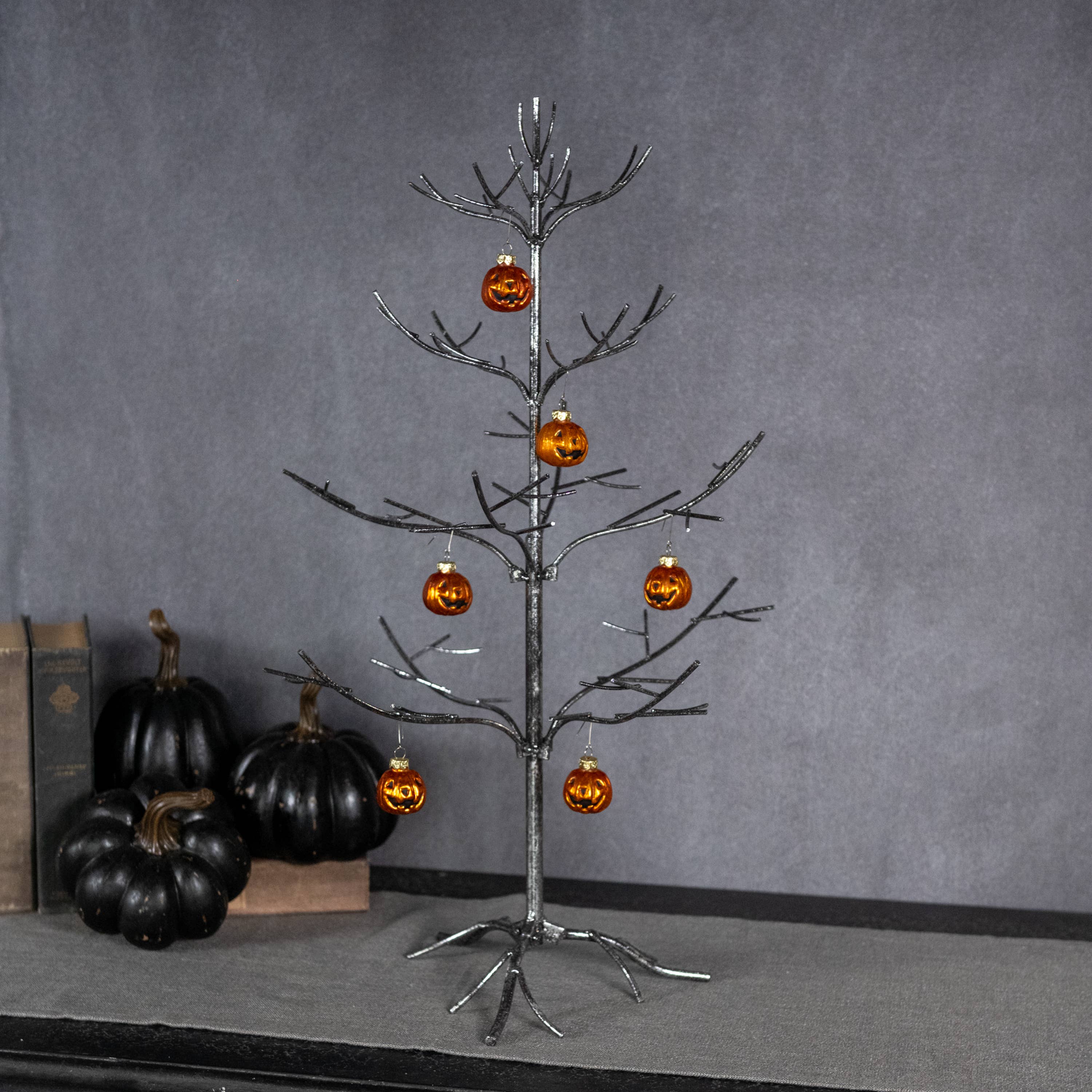 Ragon House - Wholesale Christmas Decoration - 25" SILVER METAL ORNAMENT TREE1