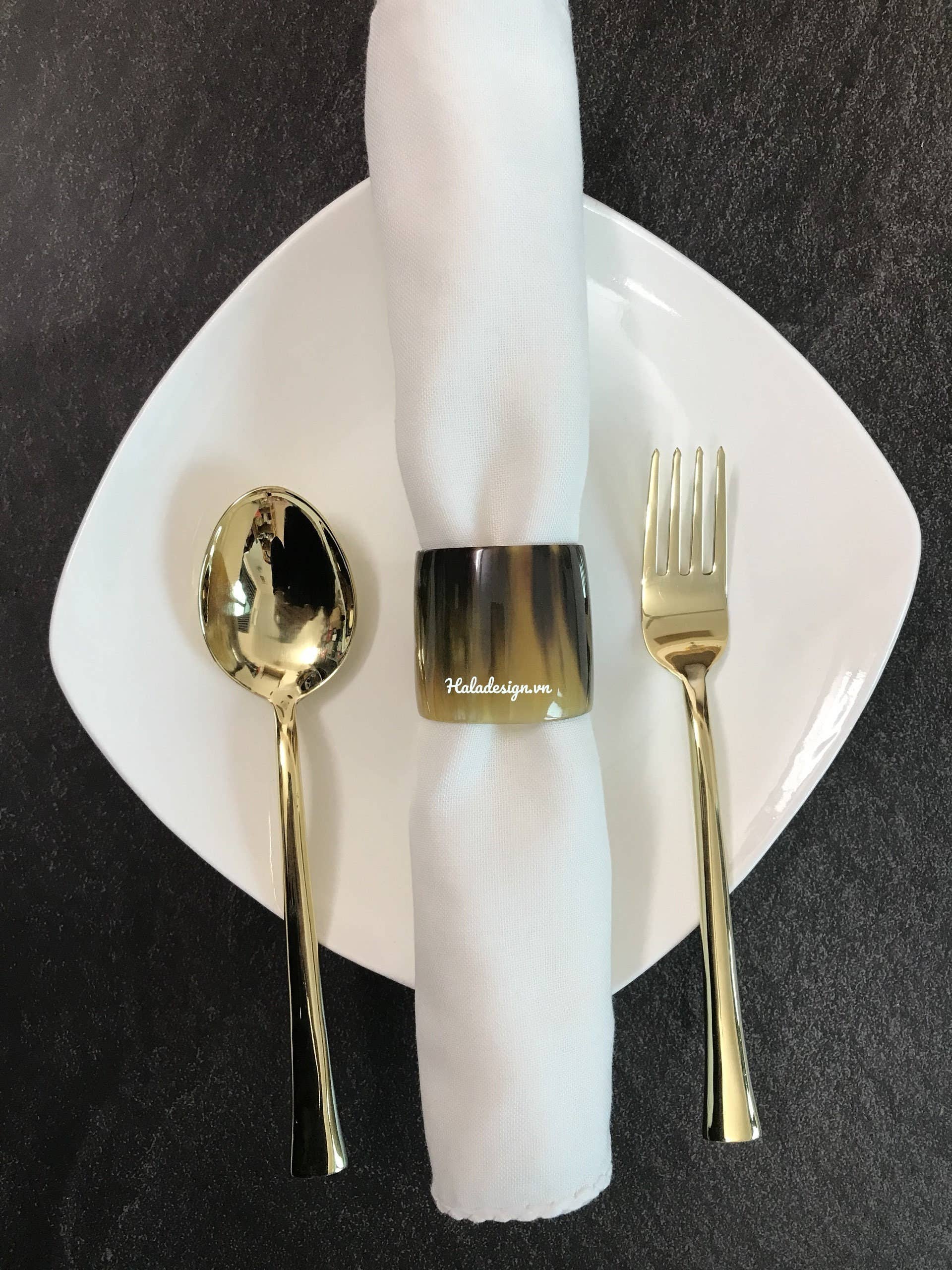 Hala Design – Engroshandel Servietring – Brugerdefineret Personlig Buffalo Horn Servietring3