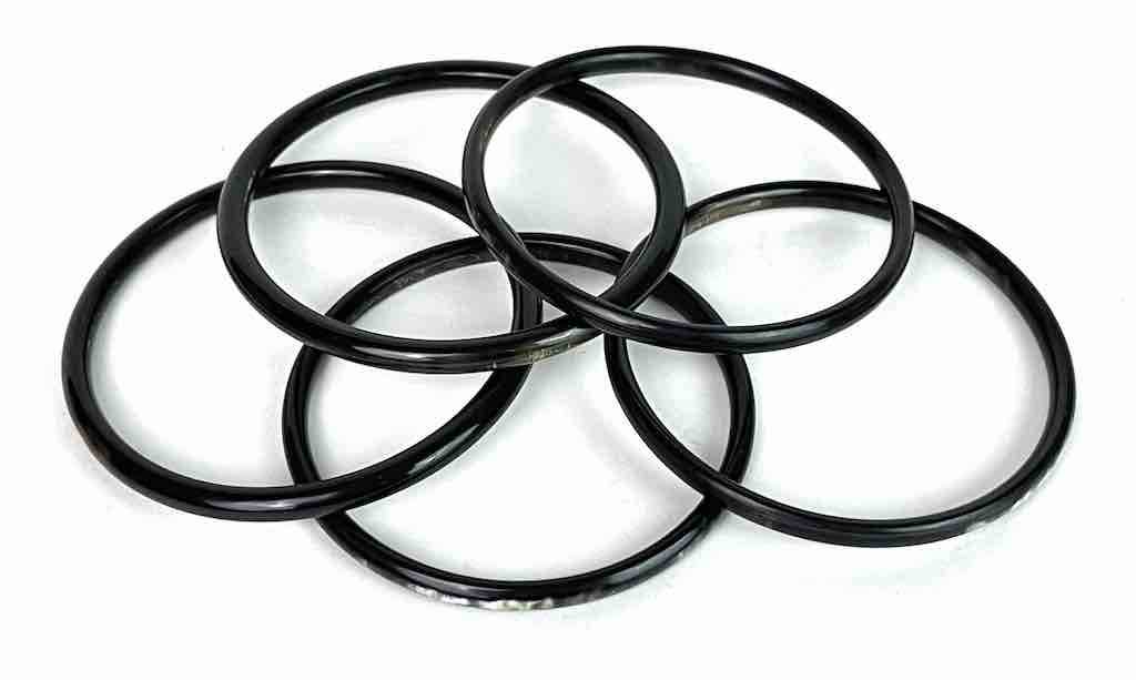 The Niger Bend - Wholesale Bangle Bracelet - Thin African cow horn bangle, 2 shades, 2 shapes6