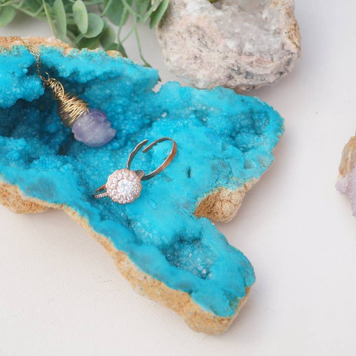 The Crushed Crystal - Wholesale Jewelry Dish - Natural Geode ring dish , Teal Geode display