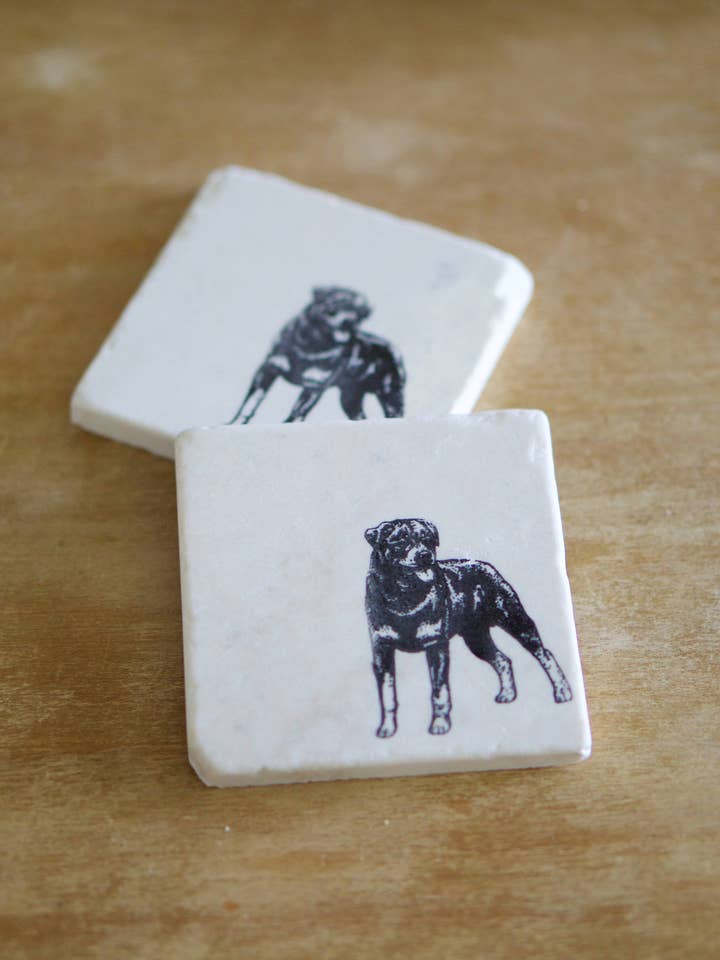 Dessous de verre Rottweiler pour la vente par Lace, Grace & Peonies Marble Coasters