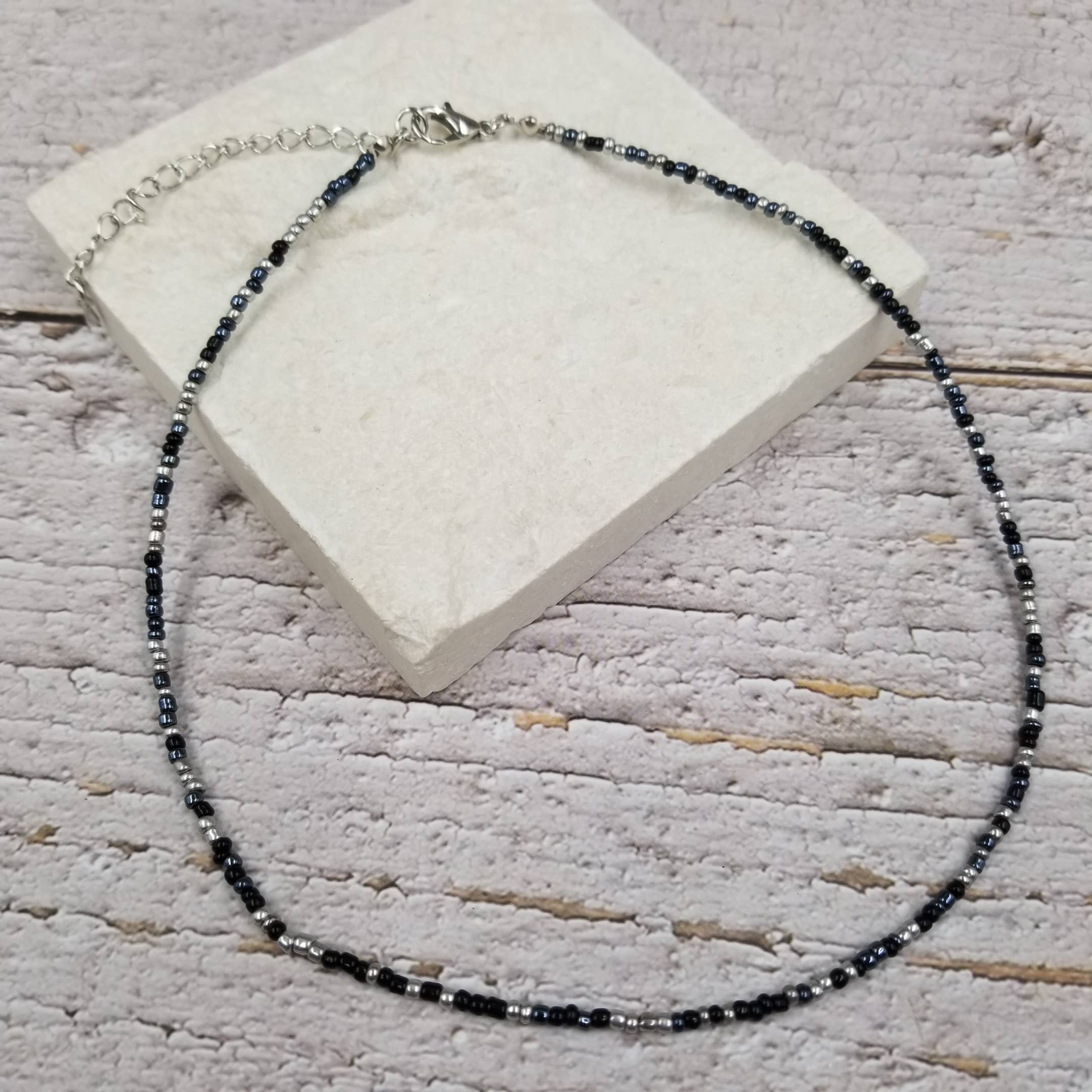 Treasure Wholesale - Wholesale Beaded/Pearl Necklace - Boho Layered Colorful Miyuke Bead Necklace5