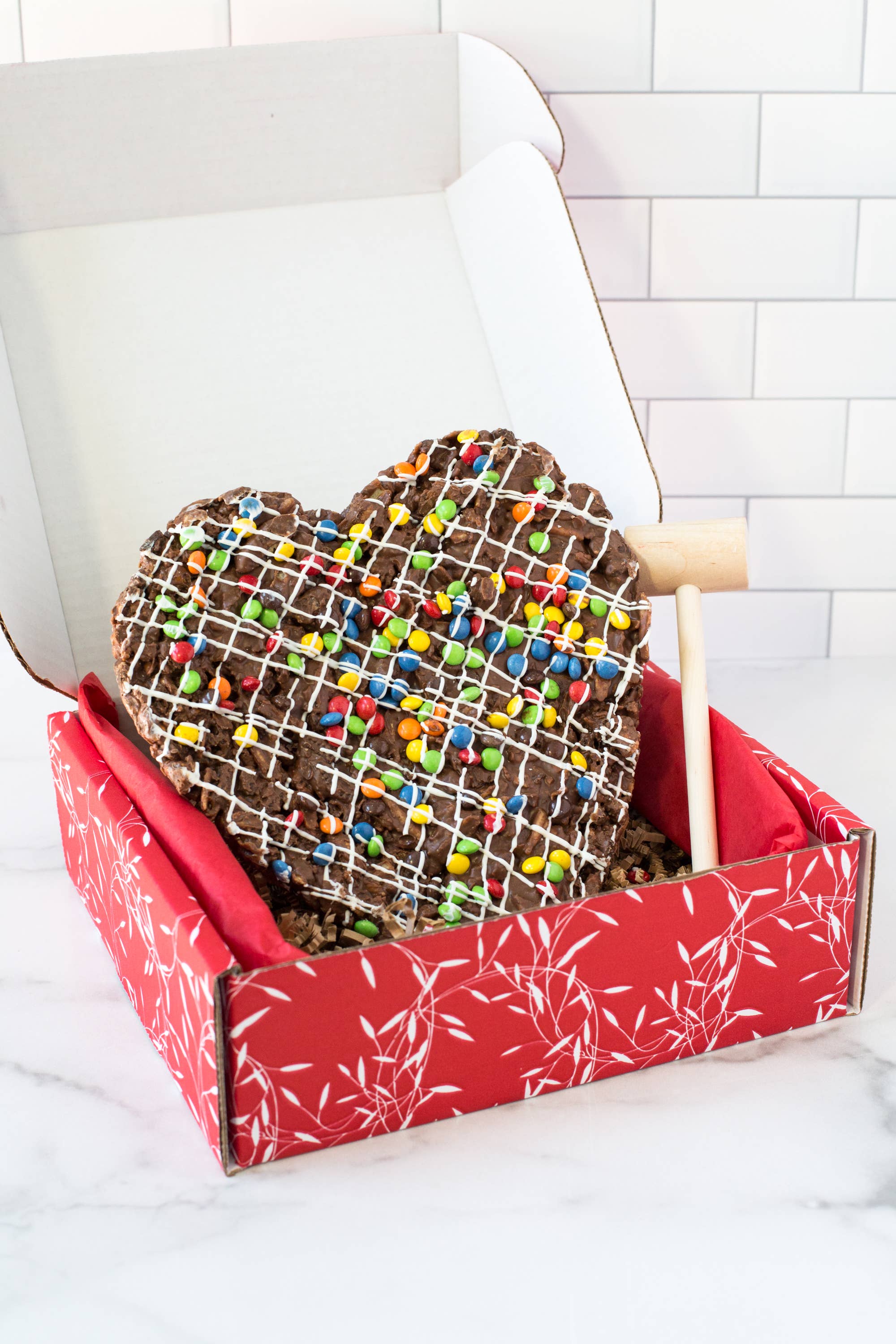 Sugar Plum Chocolates - Wholesale Chocolate Covered Sweets - Milk Chocolate Heart Pizza Smash With Mallet1