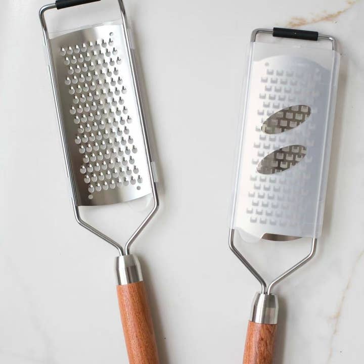 Fodory – Engroshandel Rivejern – Ostehøvl med valnøddetræhåndtag6