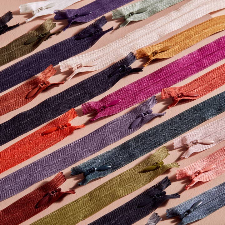 Invisible Zipper - 40 cm for wholesale by Atelier Brunette - Fabrics & Sewing Patterns Shop