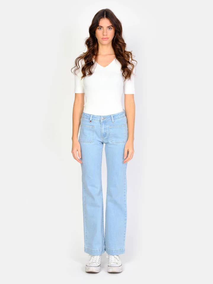 BELLA Bootcut-Jeans für Damen für den Großhandel von F.a.m.