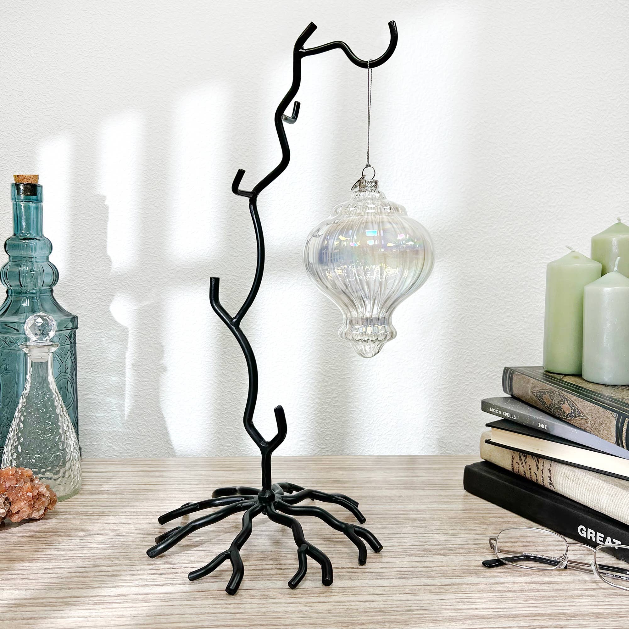Bard's - Wholesale Ornament - Bard's Wrought Iron Ornament Stand, 15.5" H x 8" W x 8" D1