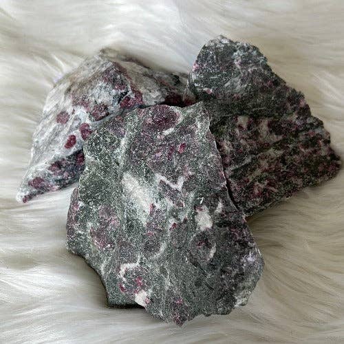 Grov eudialytprov från Norge för wholesale av WHOLIFECO