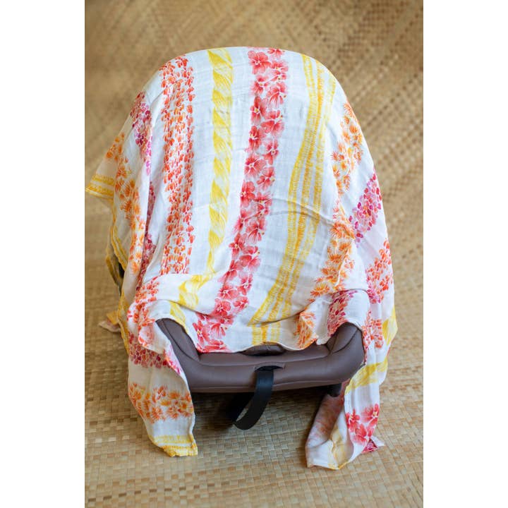 The Keiki Dept – wholesale Swaddle – Baby – Lei Alaula ʻUlaʻula Kapa Moe - Hawaiian Bamboo Swaddle6