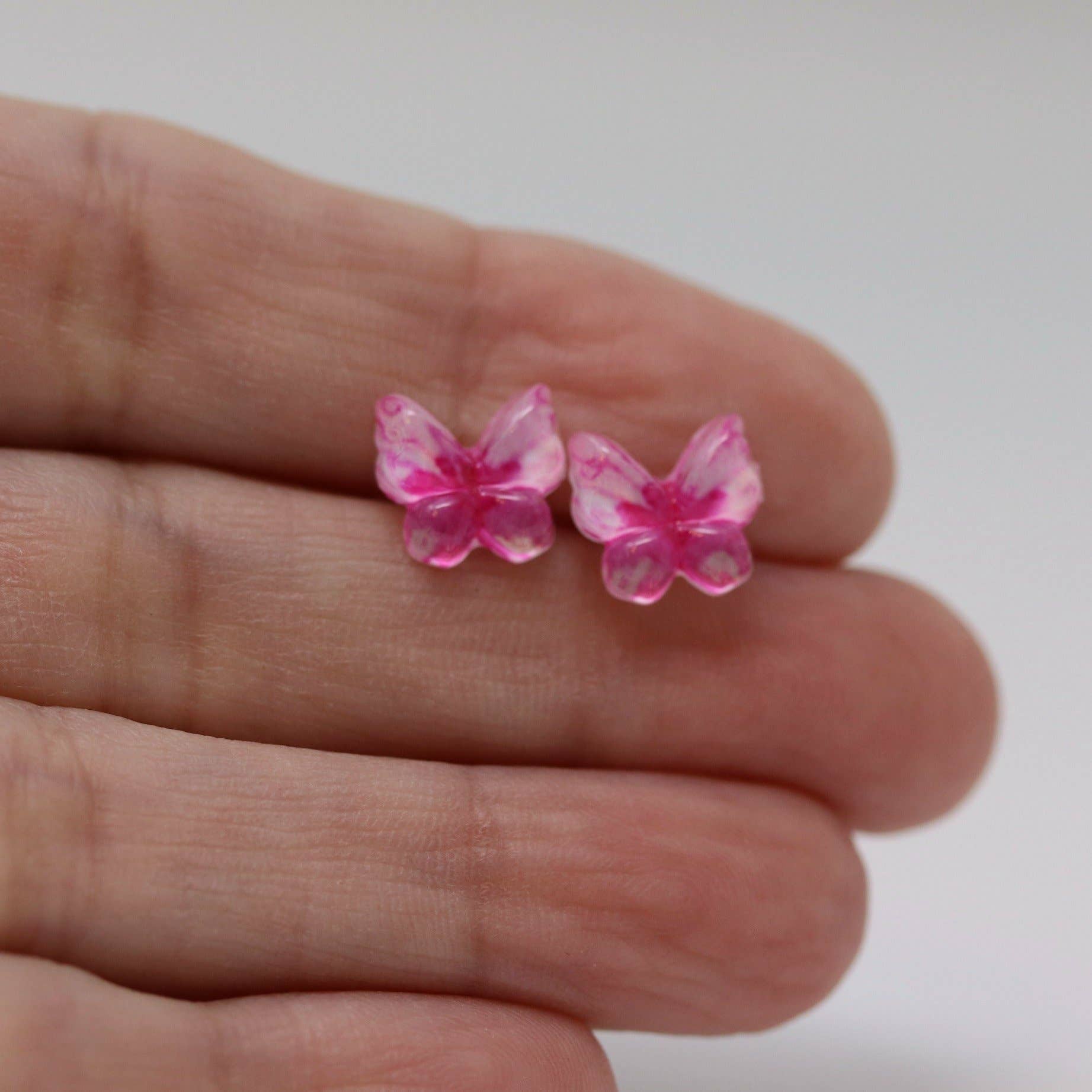 Pretty Smart - Wholesale Stud/Post Earrings - Butterfly Stud  Earrings, 10mm5