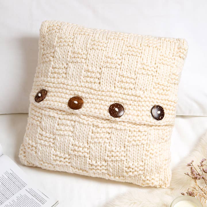 Wool Couture Company - Vente Accessoire de tricot/crochet - Kit de tricot pour housse de coussin en natté6