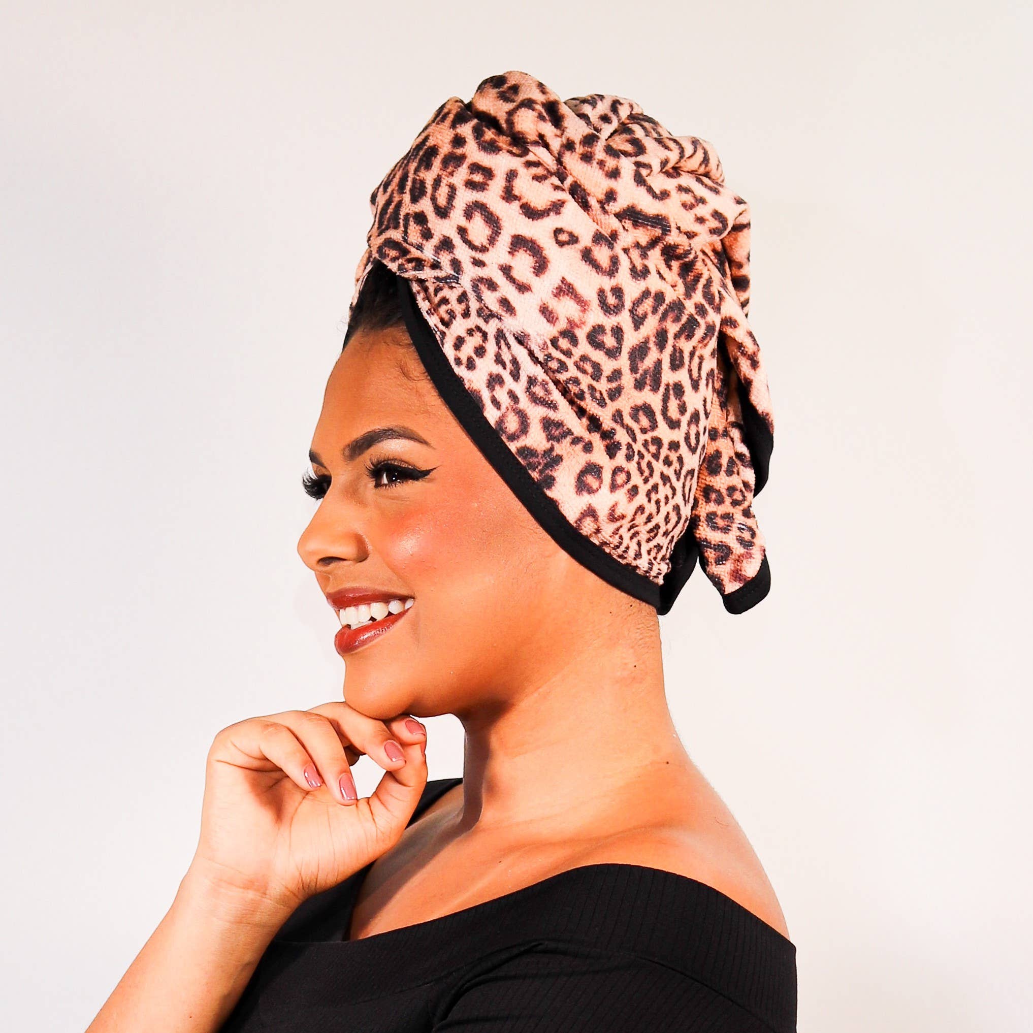 Soulta Beauty - Wholesale Hair Towel/Wrap - Smart Towel9