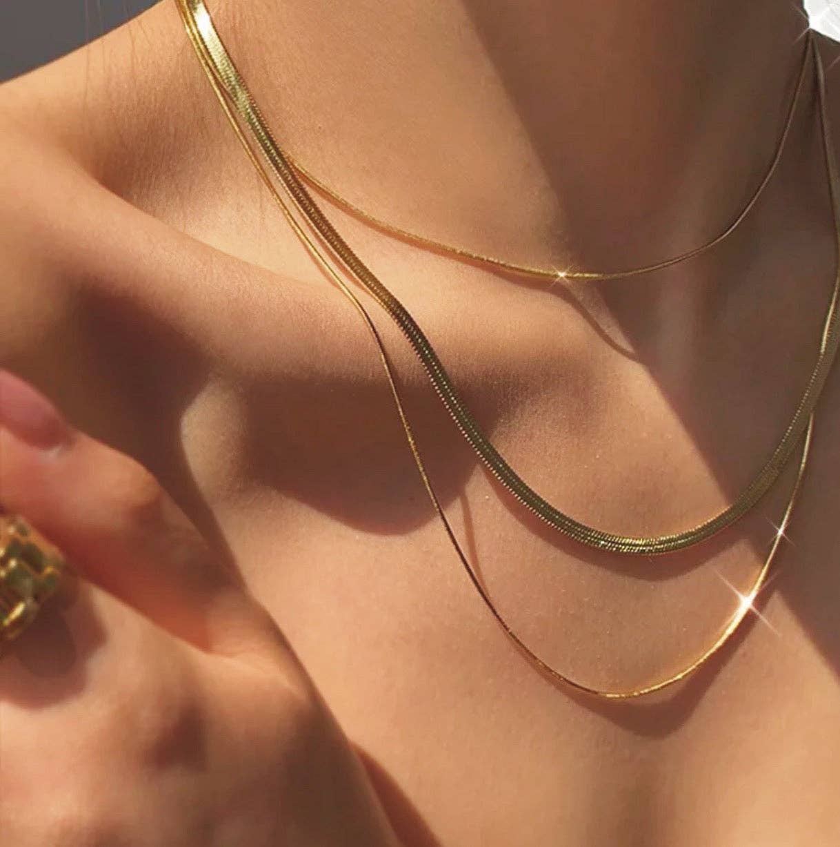 Animira Jewels - Wholesale Link & Chain Necklace - AnimiraJewels - Amelia Dainty Herringbone Necklace0