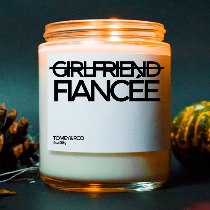 Tomey & Rod - Vente Bougie en bocal - Bougie de douche nuptiale amusante : cadeau de fiançailles et de mariage0