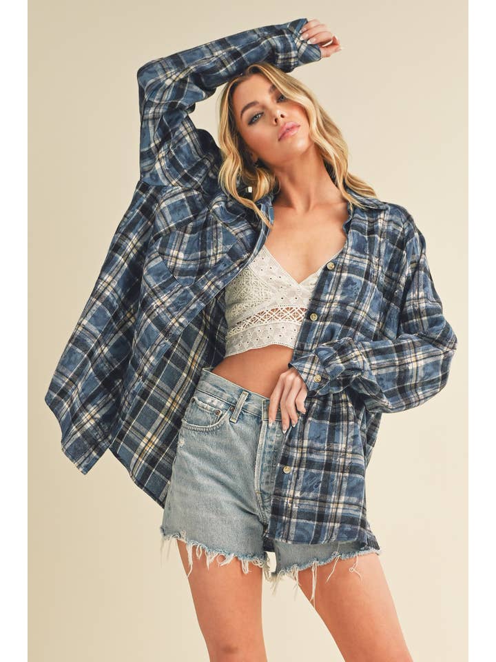 AEMI + CO - Wholesale Button Down Shirt - Women's - 8323DN Laura Plaid Washed Flannel Shirt