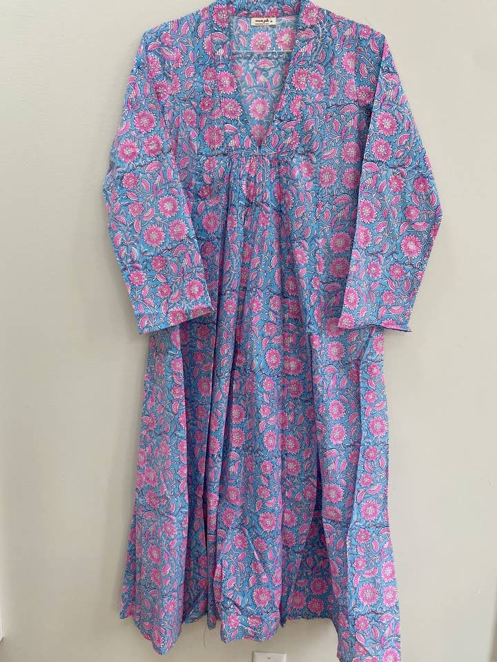 Abito lungo Cabana con stampa multicolore per la vendita all'ingrosso da parte di Camphor Chest