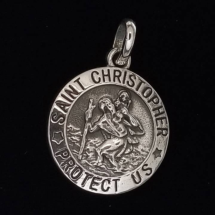 Pendentif en argent sterling avec médaille Saint-Christophe pour la vente par Zeppo Merchandisers Inc