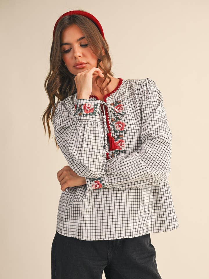 &MERCI - Wholesale Blouse - Women's - FLORAL CROSS STITCH EMBROIDERED CHECKERED TOP MTP41477