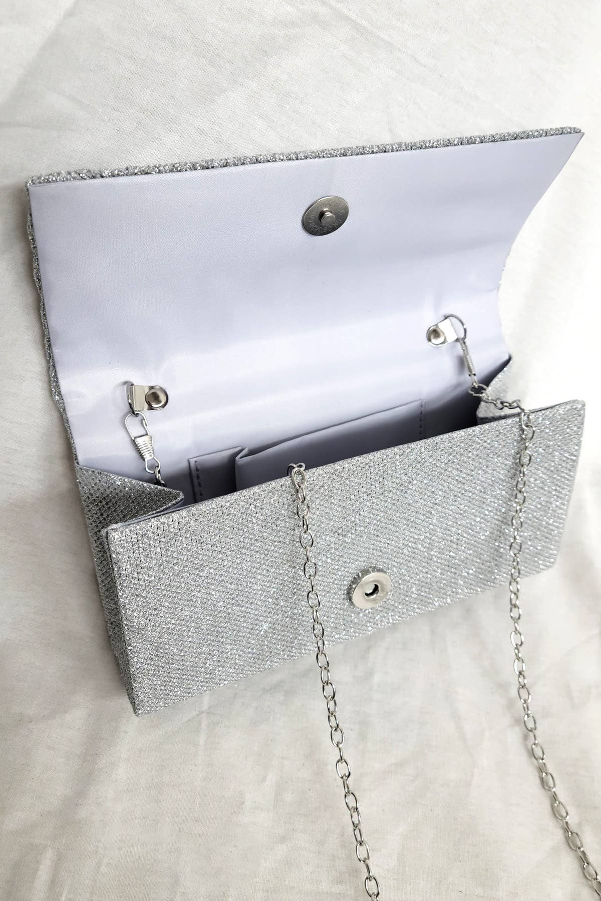 Chicas - Wholesale Clutch Bag - Women's - Sparkling evening bag with adjustable chain FB726842