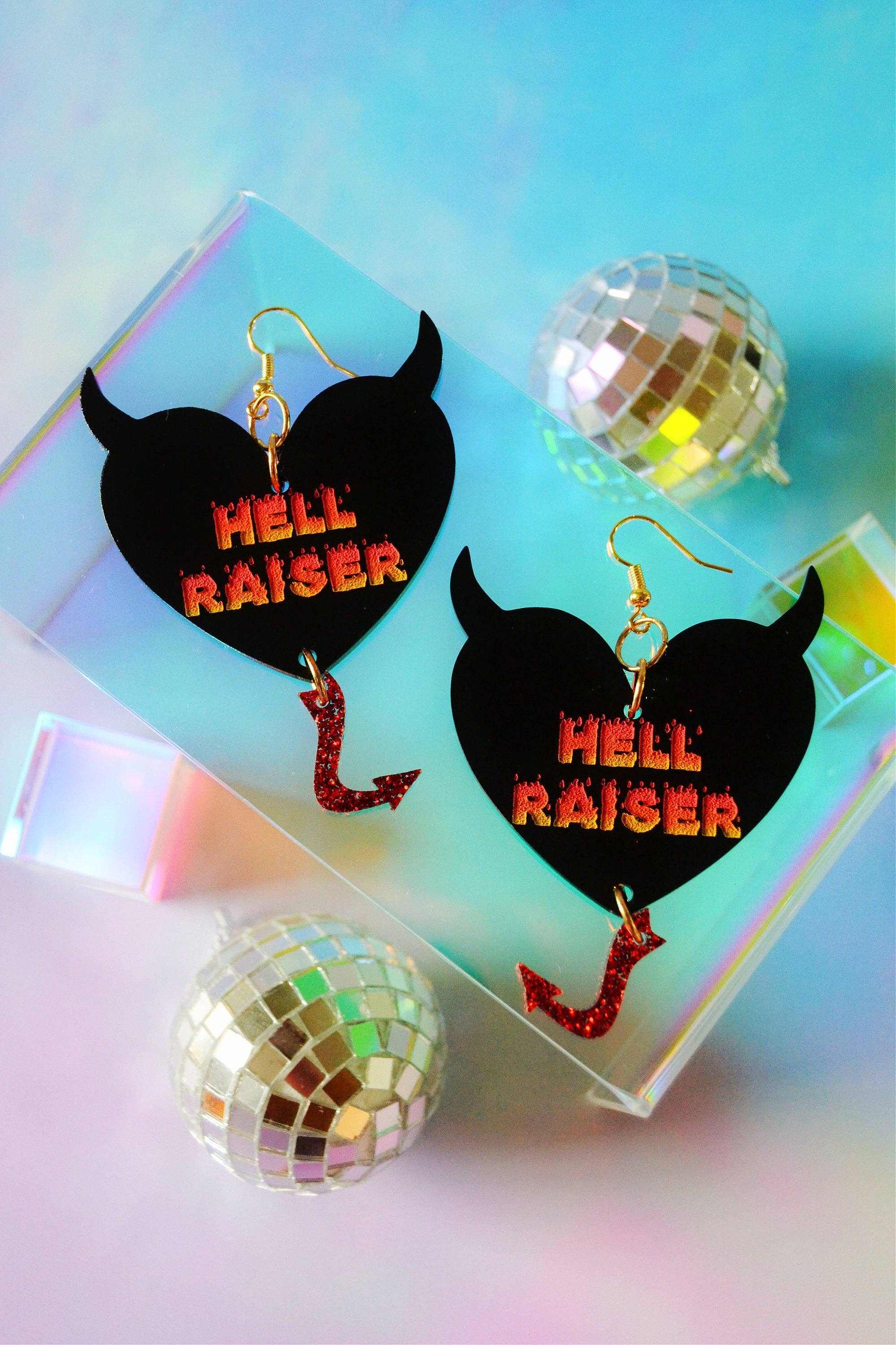 Rebel Disco Designs - Vente Boucles d'oreilles pendantes - Boucles d'oreilles Devil Babe