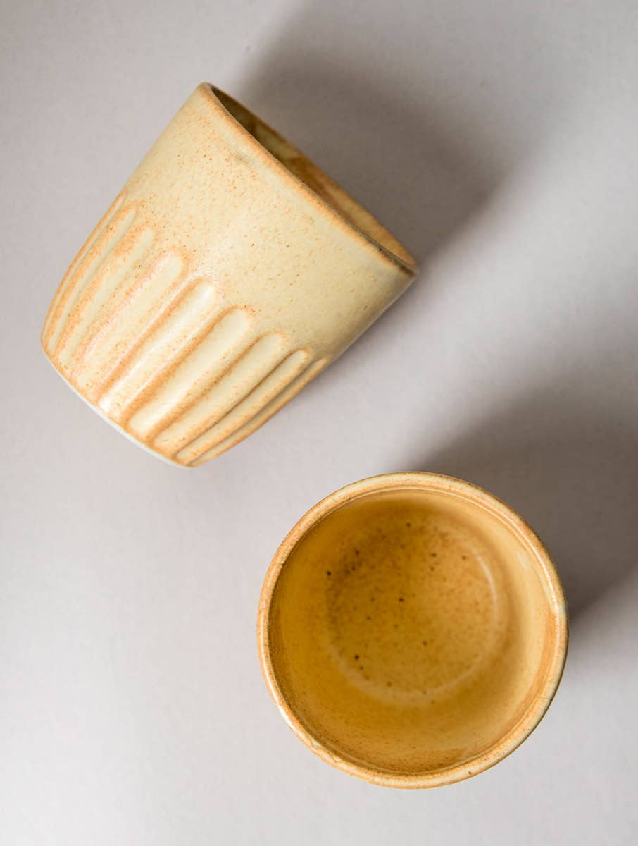 Casa Amarosa - Vendita all'ingrosso Tazza da tè/caffè - Tazza da bere in gres artigianale – Beige, 3,5 x 3 pollici2