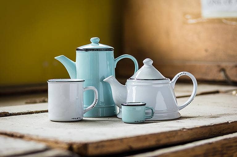 Abbott - Wholesale Tea Pot - Enamel Look Teapot, 9"L (32oz) - 10459