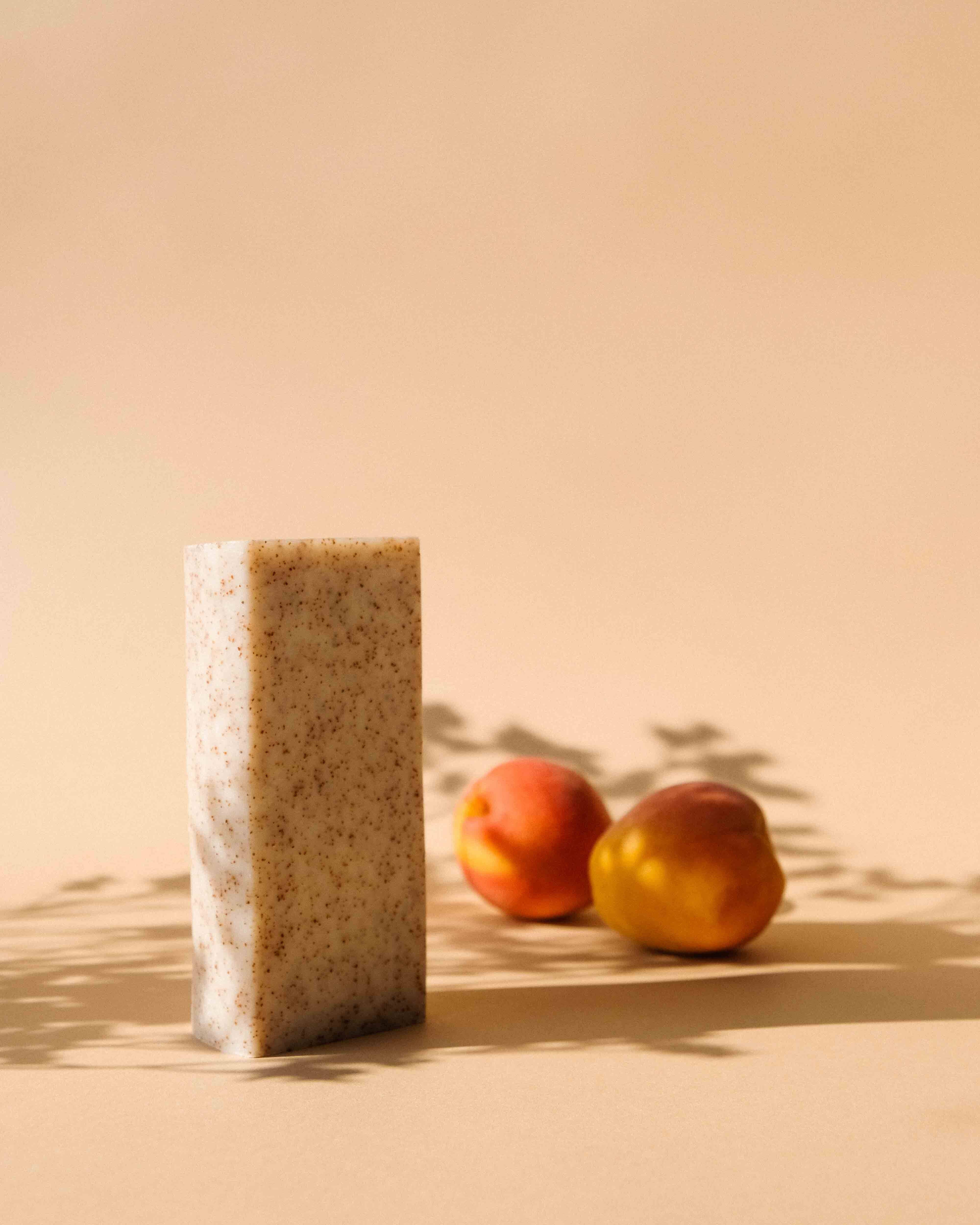 BOURRICOT - Wholesale Body Scrub/Exfoliant - Apricot Kernel Exfoliating Treatment1