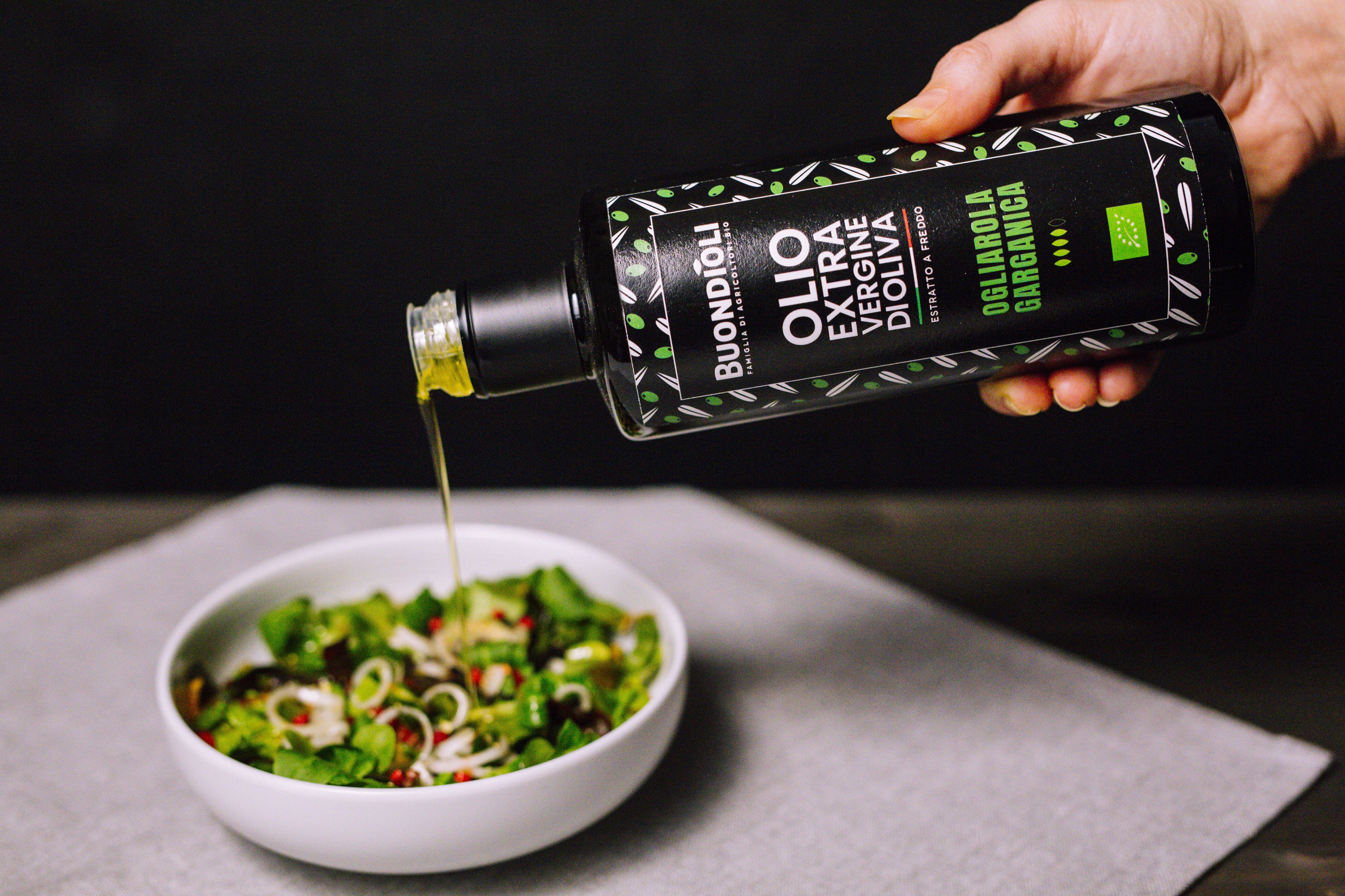 BuondiOli – Großhandel Olivenöl – Italienisches Bio-Olivenöl extra vergine „Ogliarola Garganica“ für Salate1