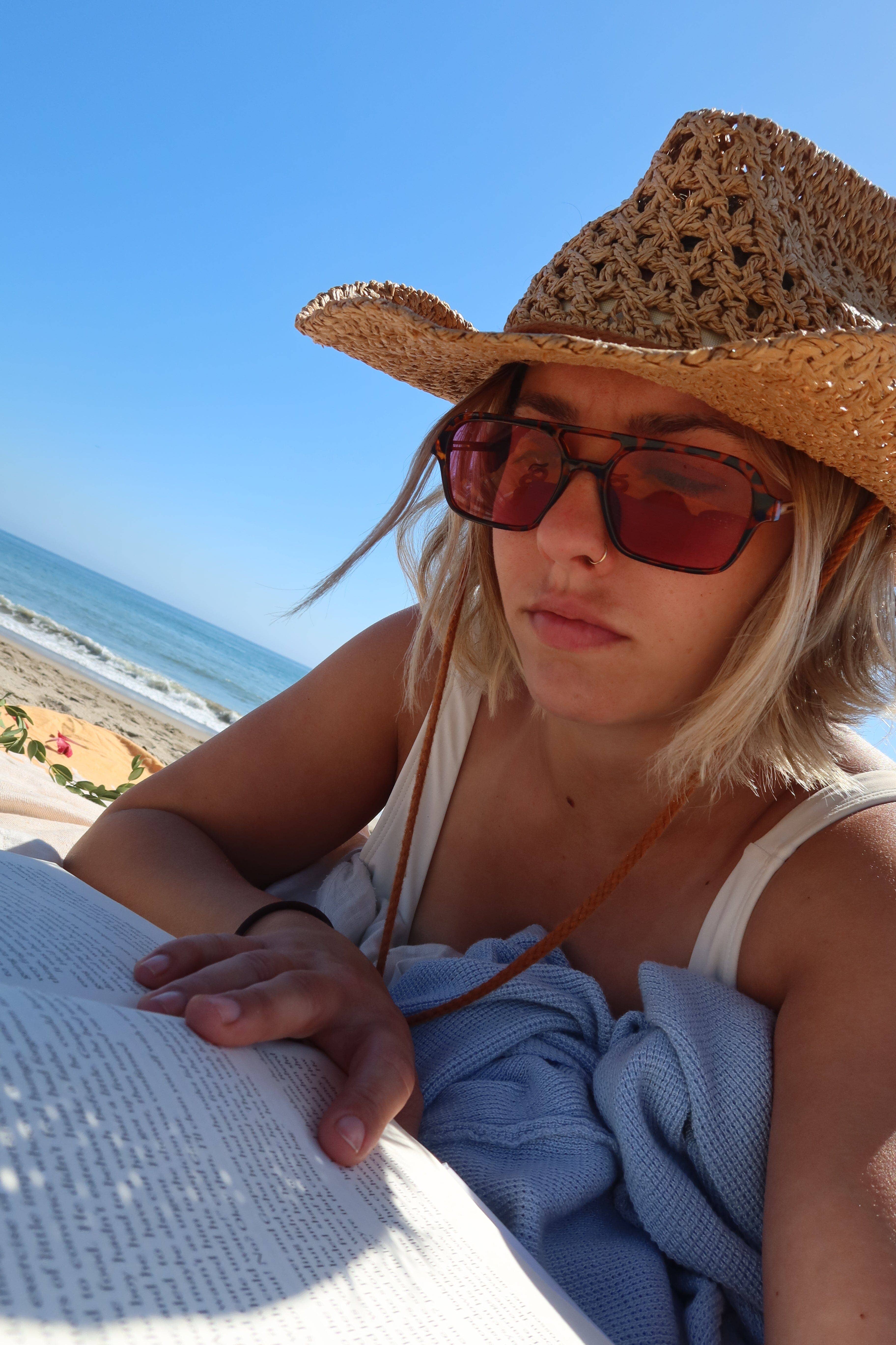 Wavey | Sunglasses - Wholesale Sunglasses - Unisex - The Tortoise Rose4