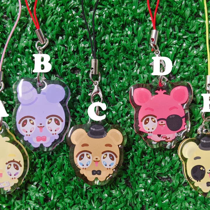 classic haunted pizzeria animatronic phone charm for wholesale by Medium Mushroom