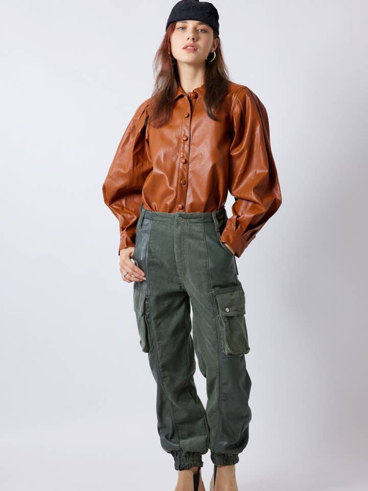 PANTALONI CARGO IBRIDI S80072 per la vendita all'ingrosso da parte di Signature 8