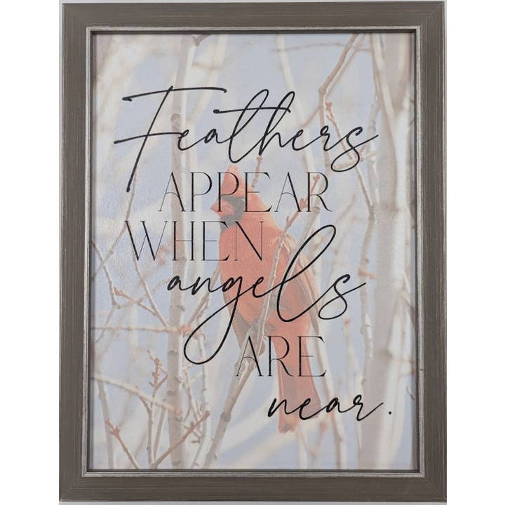 Les plumes apparaissent lorsque les anges sont proches II - Art mural de deuil pour la vente par Roslyn Décor